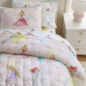Pottery Barn Disney Princess Castles Comforter Pink Character Jasmine Aurora NIP